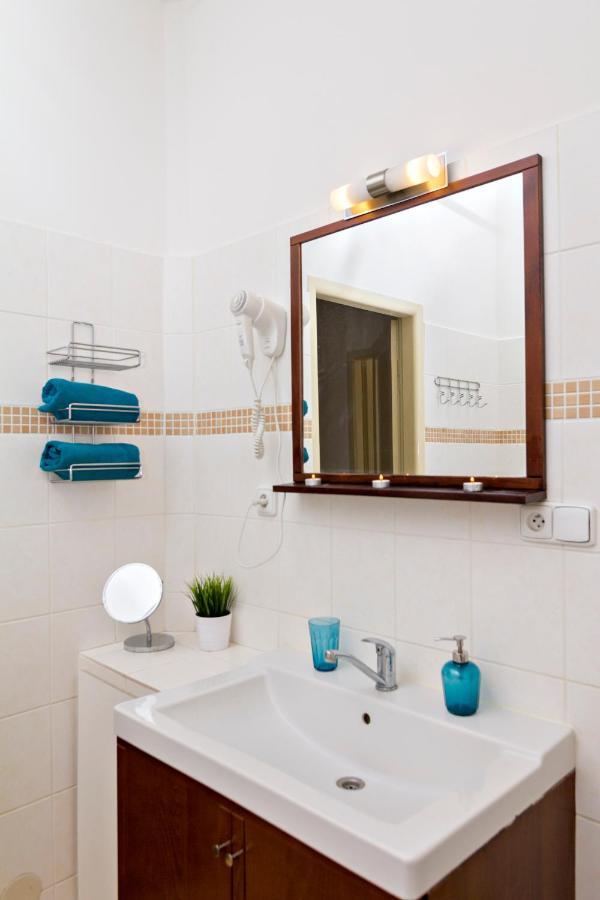 With 2 Bathrooms Lejlighed Prag